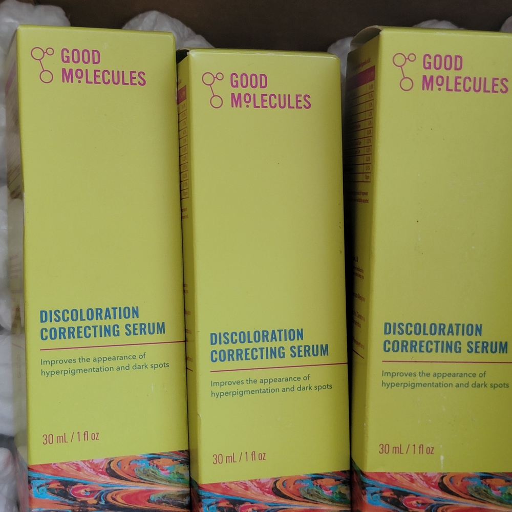Good Molecules Discoloration Correcting Serum – 3 Pack – NEW Sealed